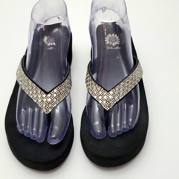 Yellow Box Shoes - Yellow box, Scania, womans leather jeweled sandals, size 8
